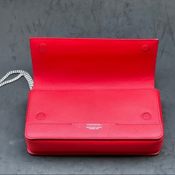 BURBERRY Clutch red Leather Wristlet - Picture 4 of 7